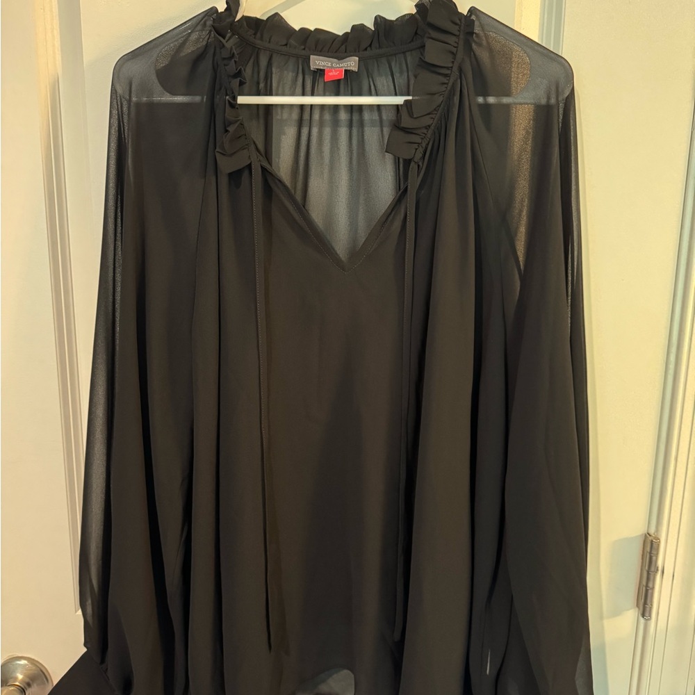 Vince Camuto Black Ruffled Long Sleeve Blouse
